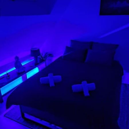 Confortable Studio Renove Cambrai Luaran gambar